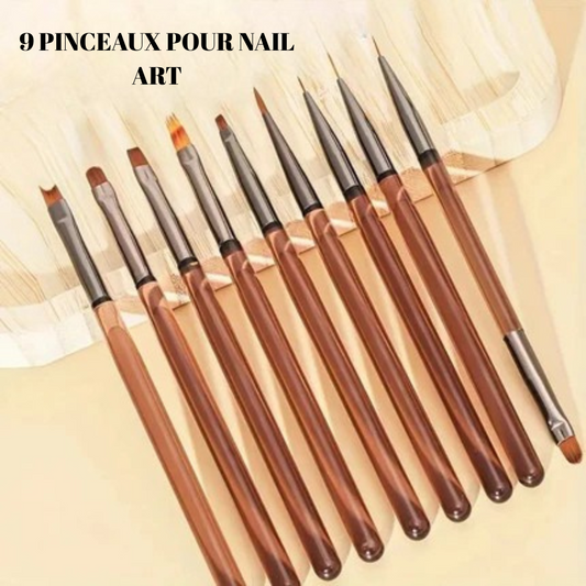 Ensemble de 9 Pinceaux pour Nail Art : L'Essentiel pour les Passionnées
